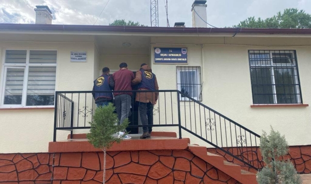 Aydın'da 182 aranan şahıs yakalandı