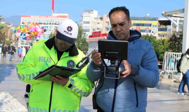 Aydın'da çift sıra parklanmaya geçit yok