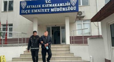 Ayvalık polisinden uyuşturucuya geçit yok: 1013 adet uyuşturucu hap ele geçirildi