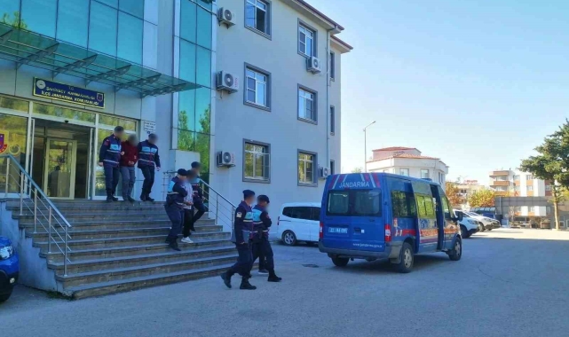 Bağ evinden hırsızlık yapan 3 şahıs tutuklandı