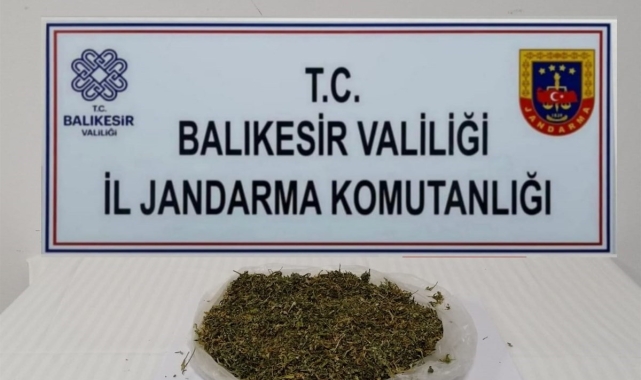 Balıkesir'de 2 şahsa uyuşturucu operasyonu