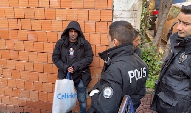 Beyoğlu'da metruk binada şüpheli ölüm: 2 gözaltı