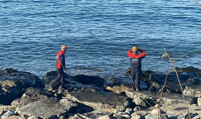 Dalgalar arasında kaybolan kadını arama çalışmaları 5. gününde devam ediyor