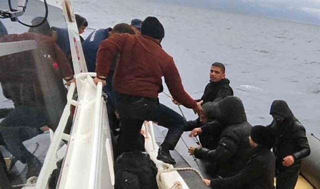 Datça'da 43 düzensiz göçmen yakalandı