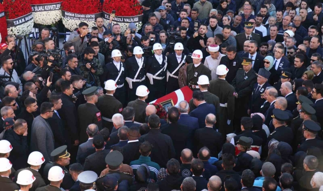 Denizli şehidini ebediyete uğurladı