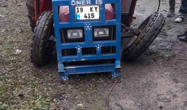 Devrilen traktörün sürücüsü ağır yaralandı