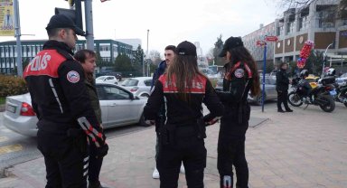 Edirne emniyetinden yılbaşı denetimi: Kentin dört bir yanında GBT kontrolü yapılıyor