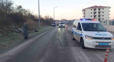 Edirne'de su kaçağından kaynaklanan buzlanma beraberinde kazaları getirdi
