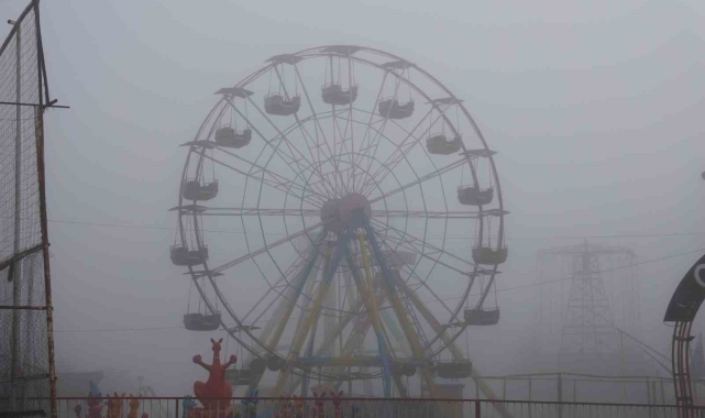 Elazığ&#039;da sis hayatı olumsuz etkiledi