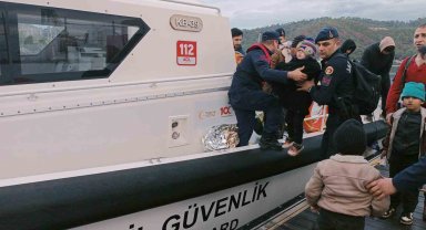 Fethiye'de 23 düzensiz göçmen yakalandı