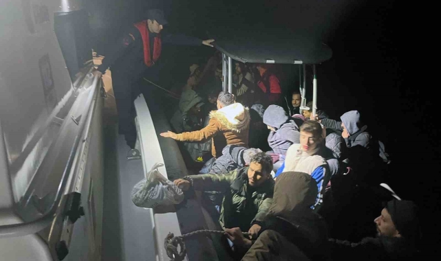 Fethiye'de 82 düzensiz göçmen yakalandı, 33 göçmen kurtarıldı