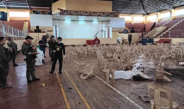 Filipinler'deki bombalı saldırıyı DEAŞ üstlendi