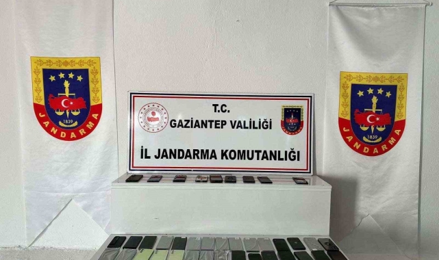 Gaziantep'te 1 milyon lira değerinde kaçak malzeme ele geçirildi