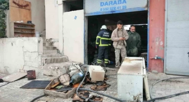 Hatay'da çıkan ev yangınına itfaiye müdahale etti