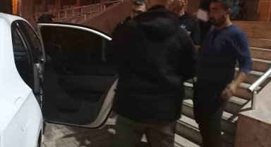 İmamoğlun'da uyuşturucu sattığı öne sürülen iki kişi tutuklandı