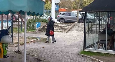 İntihar girişimindeki kadını polis ekipleri kurtardı