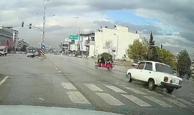 Işık ihlali kazaya davetiye çıkardı