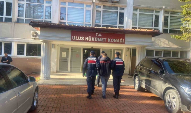 İstanbul'da aranan firari Bartın'da yakalandı