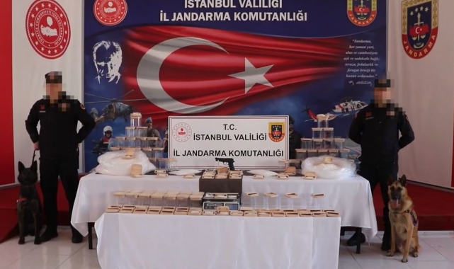 İstanbul'da piyasaya sürülmeye hazırlanan 38 kilo uyuşturucu madde ele geçirildi