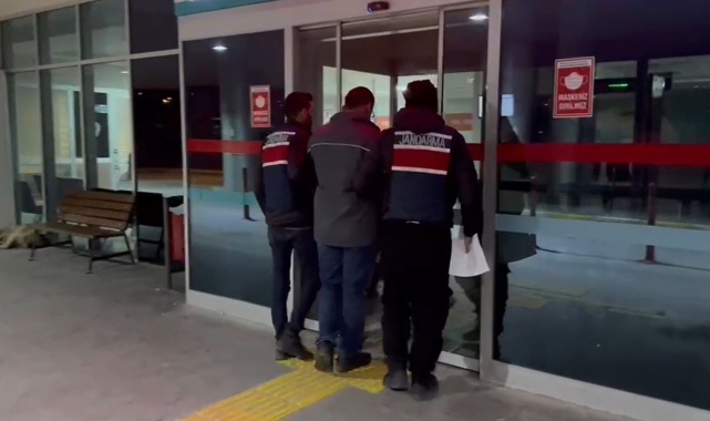 İzmir merkezli FETÖ operasyonunda 5 tutuklama