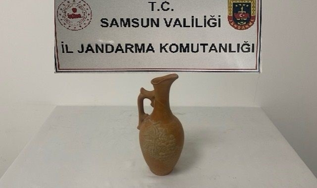 Jandarma tarihi eser niteliğinde testi ele geçirdi