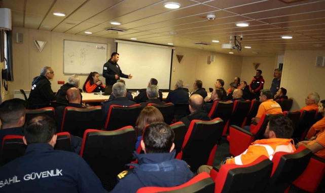 Kafkametler'in kayıp 7 mürettebatını arama çalışmaları sürüyor