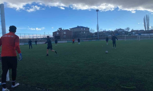 Kars 36 Spor, Kireçhane Spor'dan puan almanın hesaplarını yapıyor