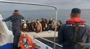Kasım ayında bin 114 düzensiz göçmen kurtarıldı, 889 kişi yakalandı
