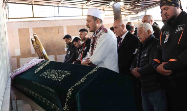 Kazada hayatını kaybeden motokuryenin ağabeyi: "Bu işin peşini bırakmayacağız"