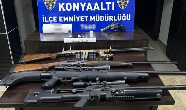 Konyaaltı'da polisten geniş kapsamlı uygulama