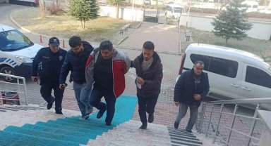 Konya'da eski eşini ve kızını öldüren sanık tutuklandı