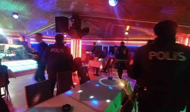 Konya'da ruhsatsız faaliyet gösteren 9 eğlence mekanı mühürlendi