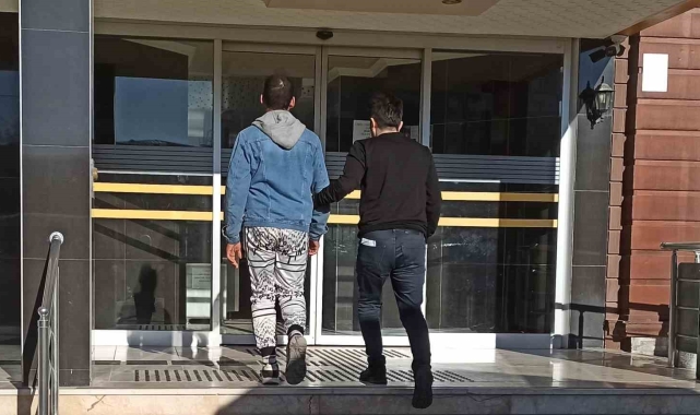 Lunaparktan para çalan çocuk, çarpışan arabaya binmek için gelince yakalandı