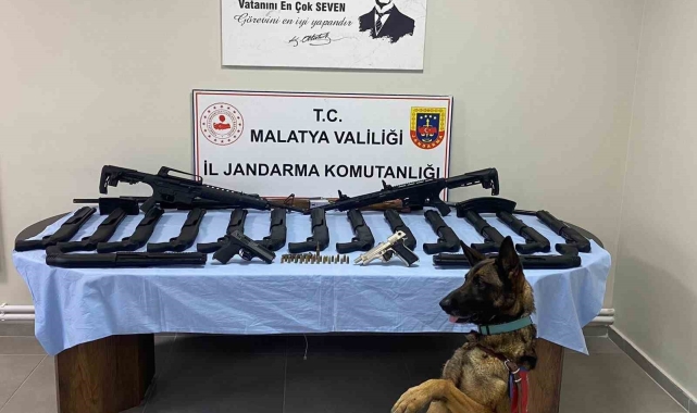 Malatya'da kaçak silah operasyonu: 3 gözaltı