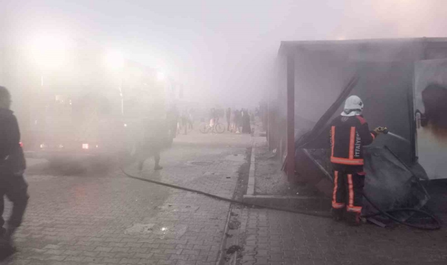 Malatya'da konteynerde yangın