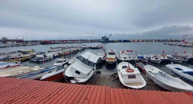 Marmara'da deniz ulaşımına poyraz engeli