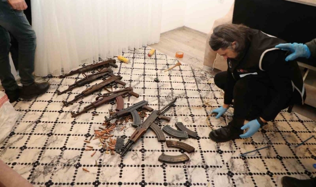 Mersin'de organize suç örgütüne operasyon: 5 gözaltı