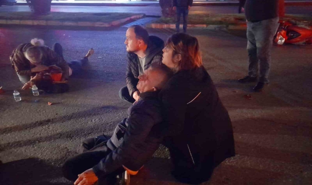 Motosikletin çarptığı Alman uyruklu kadın ve sürücü yaralandı