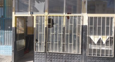 Niğde'de iş yeri kurşunlandı