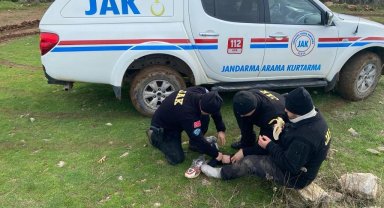 Ormanda kaybolan adamı JAK timleri buldu