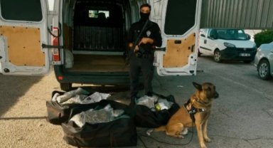 Osmaniye'de durdurulan minibüste 46 kilo uyuşturucu ele geçirildi