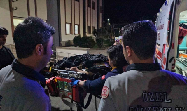 Otomobil ile çarpışan motosikletin sürücüsü ağır yaralandı