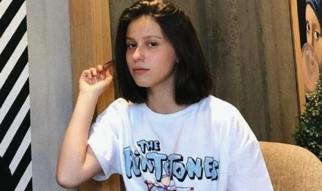 Otomobilin çarptığı üniversiteli genç kız yaşama tutunamadı