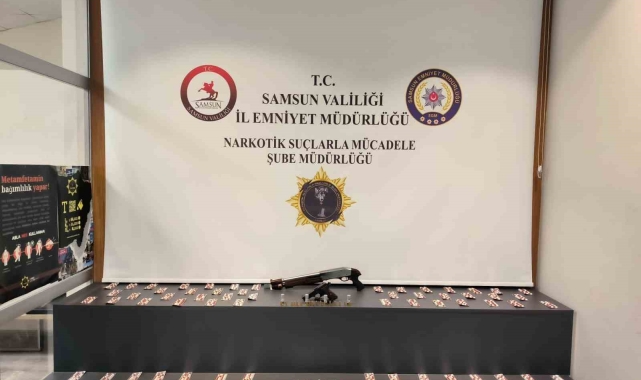 Samsun'da uyuşturucu operasyonu: 3 gözaltı
