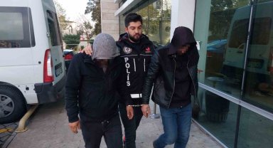 Samsun'da uyuşturucu ticareti zanlısı 3 kişi adliyede