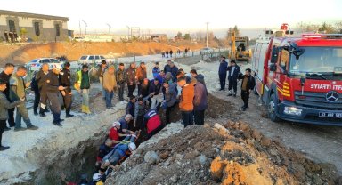 Şanlıurfa'da göçük altında kalan işçi kurtarıldı