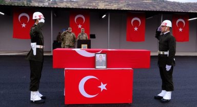 Şehit teğmen Şırnak'ta düzenlenen törenle memleketine uğurlandı