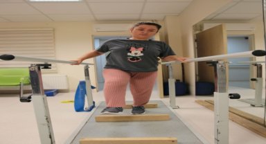 Serebral palsili kadın, 31 yıl sonra desteksiz yürümeye başladı