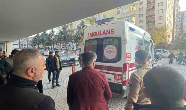 Siirt'te çıkan bıçaklı kavgada 1 kişi ağır yaralandı