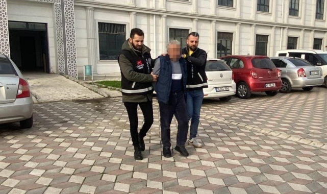 Silahla vurduğu husumetlisinin ölüp ölmediğini kontrol etmiş